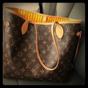 Louis Vuitton Neverfull MM